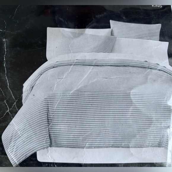 Home Expressions King Reversible Comforter Set 3pc Heathered Striped Bedding New - Picture 3 of 6